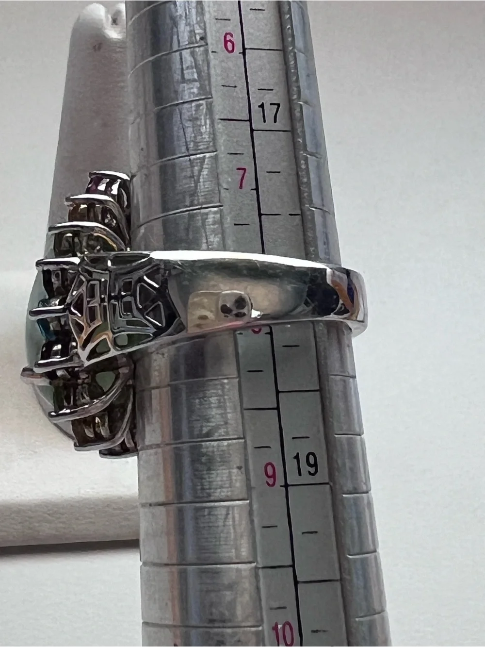 Sterling Silver Green Jade Cabochon Multi Gemstone Halo Cocktail Ring Size 8